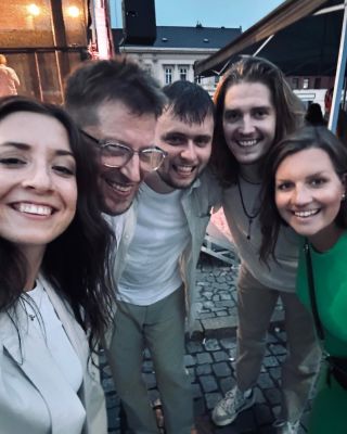 Jestli se kvalita koncertu dá měřit na množství propocených svršků či částí těla🤣 - ten dnešní byl TOP! Kojetíne,...